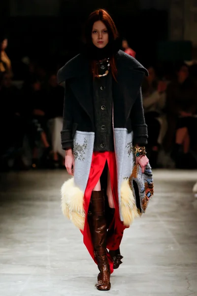 Look 46